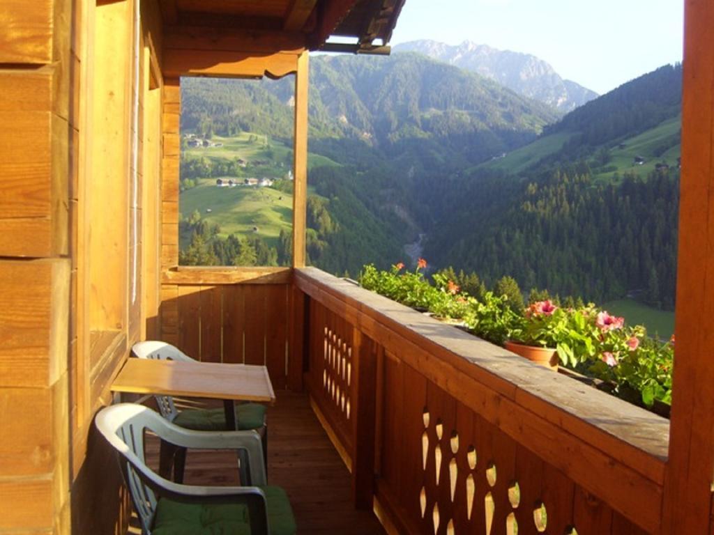 Hotel Guggenbergerhof à Maria Luggau Extérieur photo